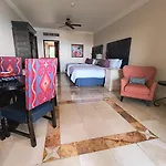 Paraiso Escondido