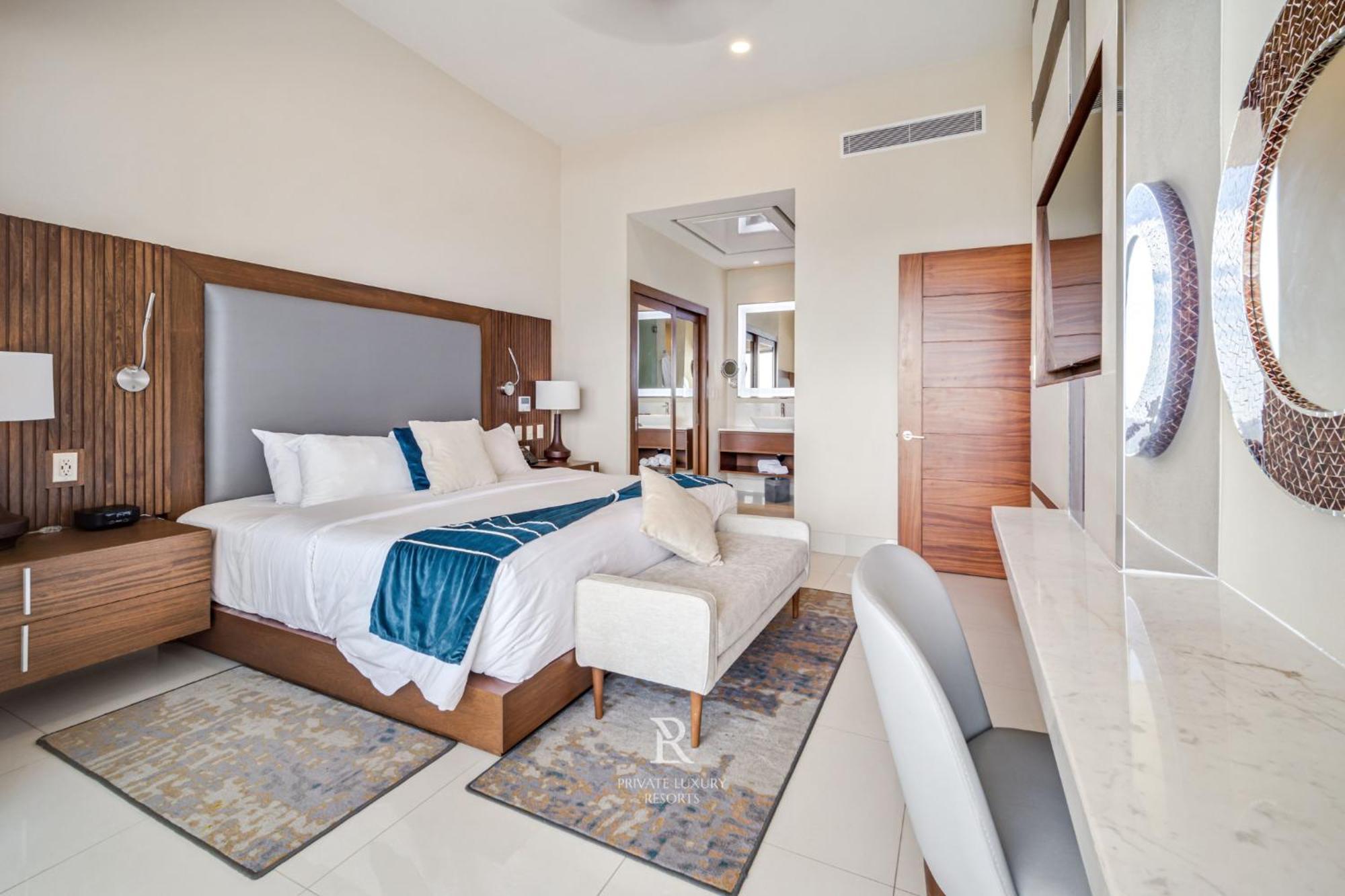 Three Bdr Ocean Front Lockoff - La Valencia Resort Cabo San Lucas