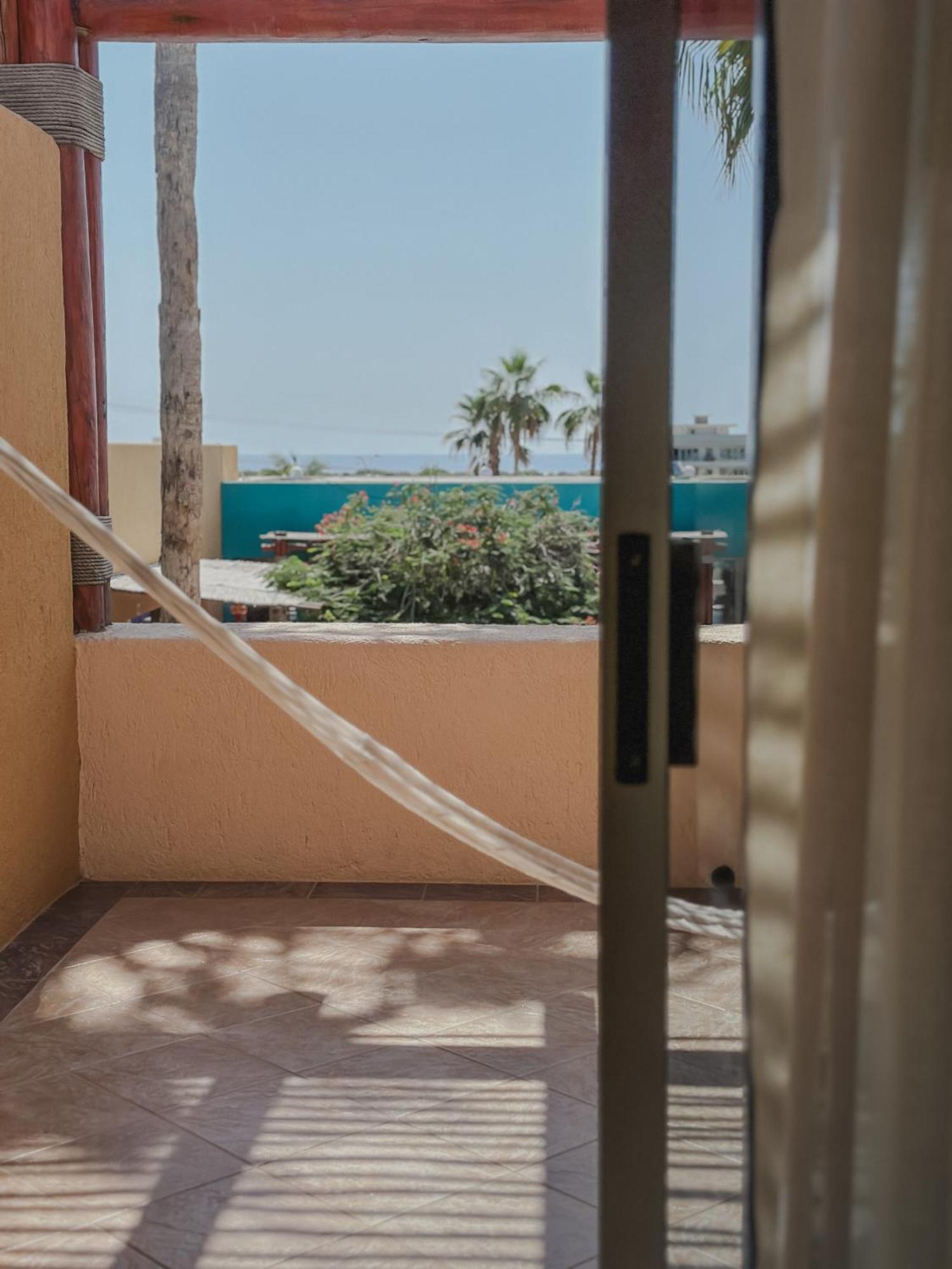 Hotel Patios 4*