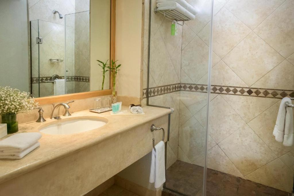 Aparthotel Marina Junior Suite & View *
