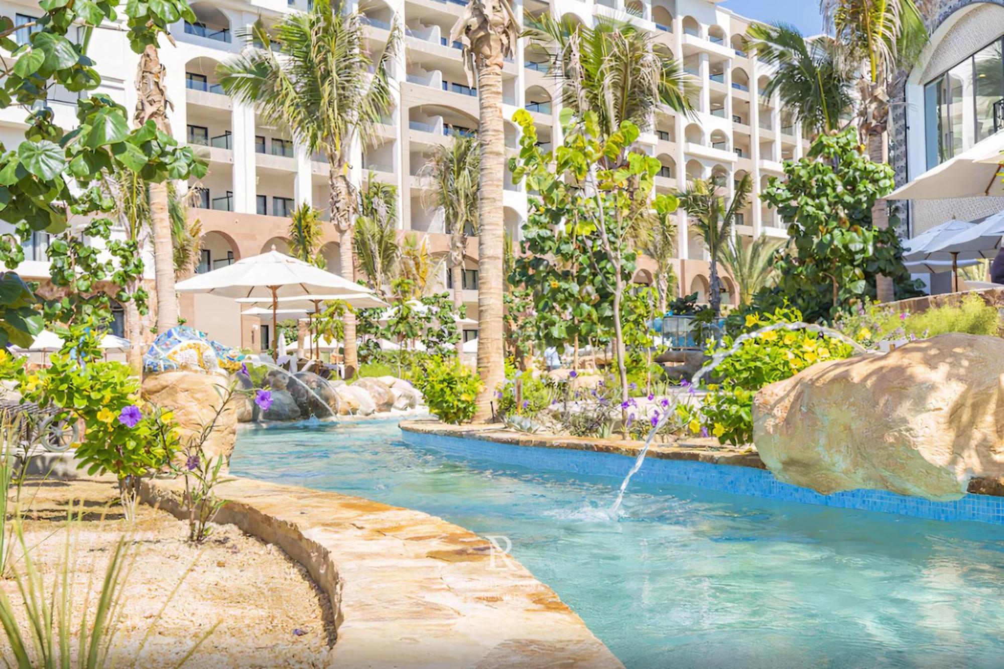 Resort Three Bdr Ocean Front Lockoff - La Valencia