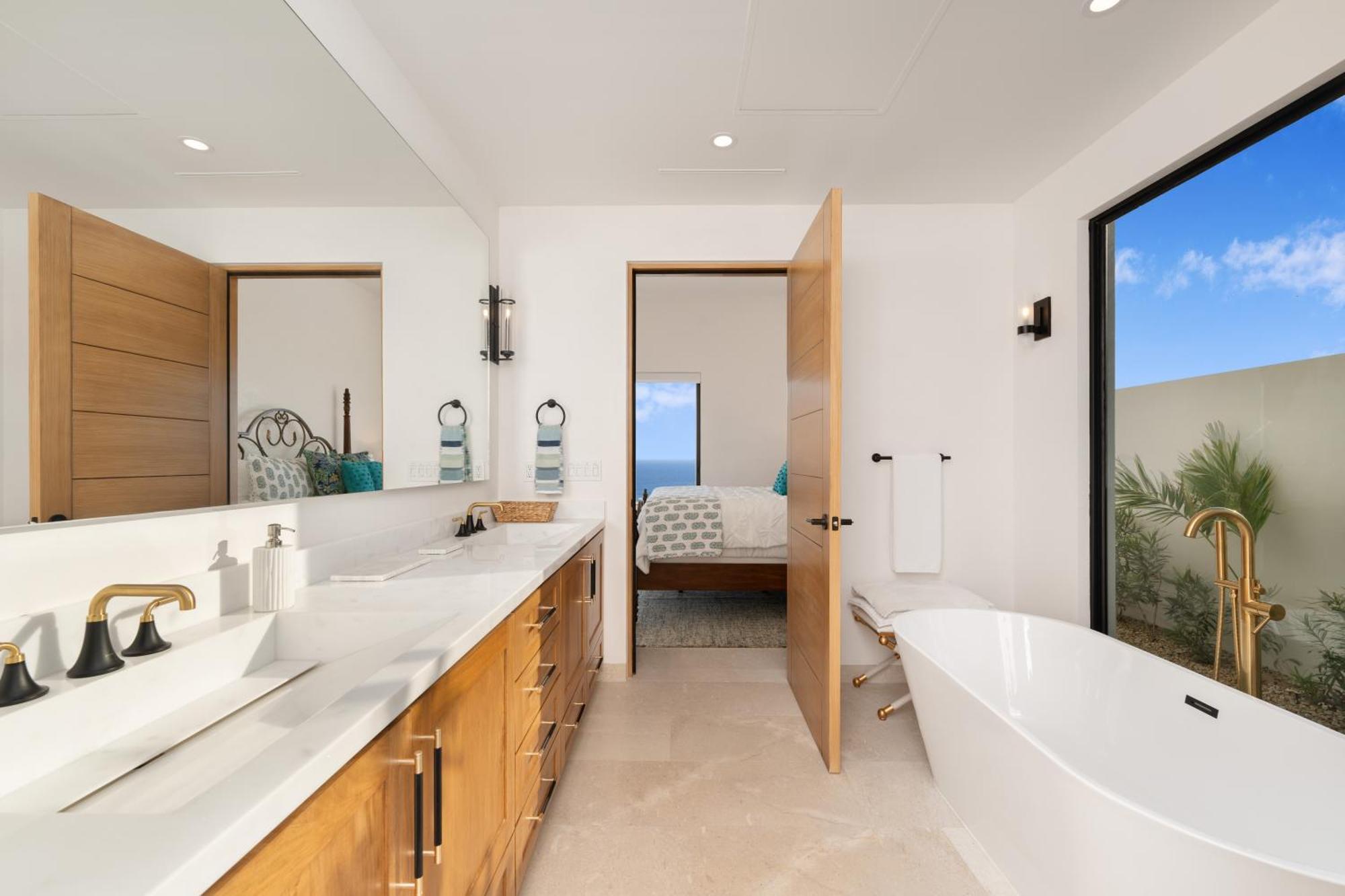 Sublime 4 Bedroom At Quivira, Cabos Villa