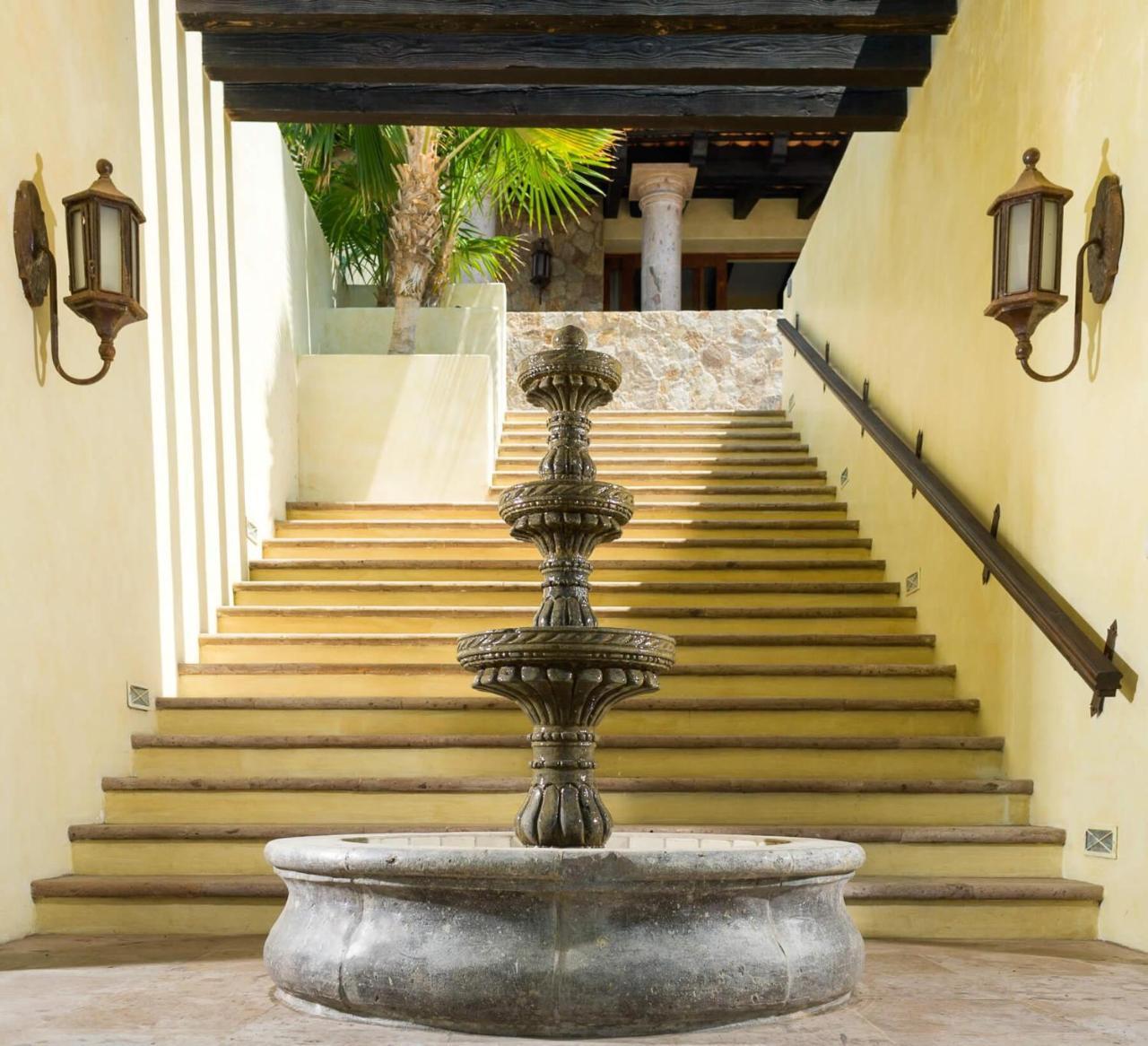 Andaluza * Cabo San Lucas
