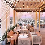 Medano Beach Suites