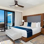 Three Bdr Penthouse Ocean Front-Villa La Valencia