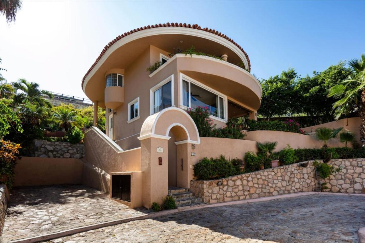 Holiday home Pedregal, Pool, Jacuzzi, Marina Views, 4bd, 3ba Cabo San Lucas