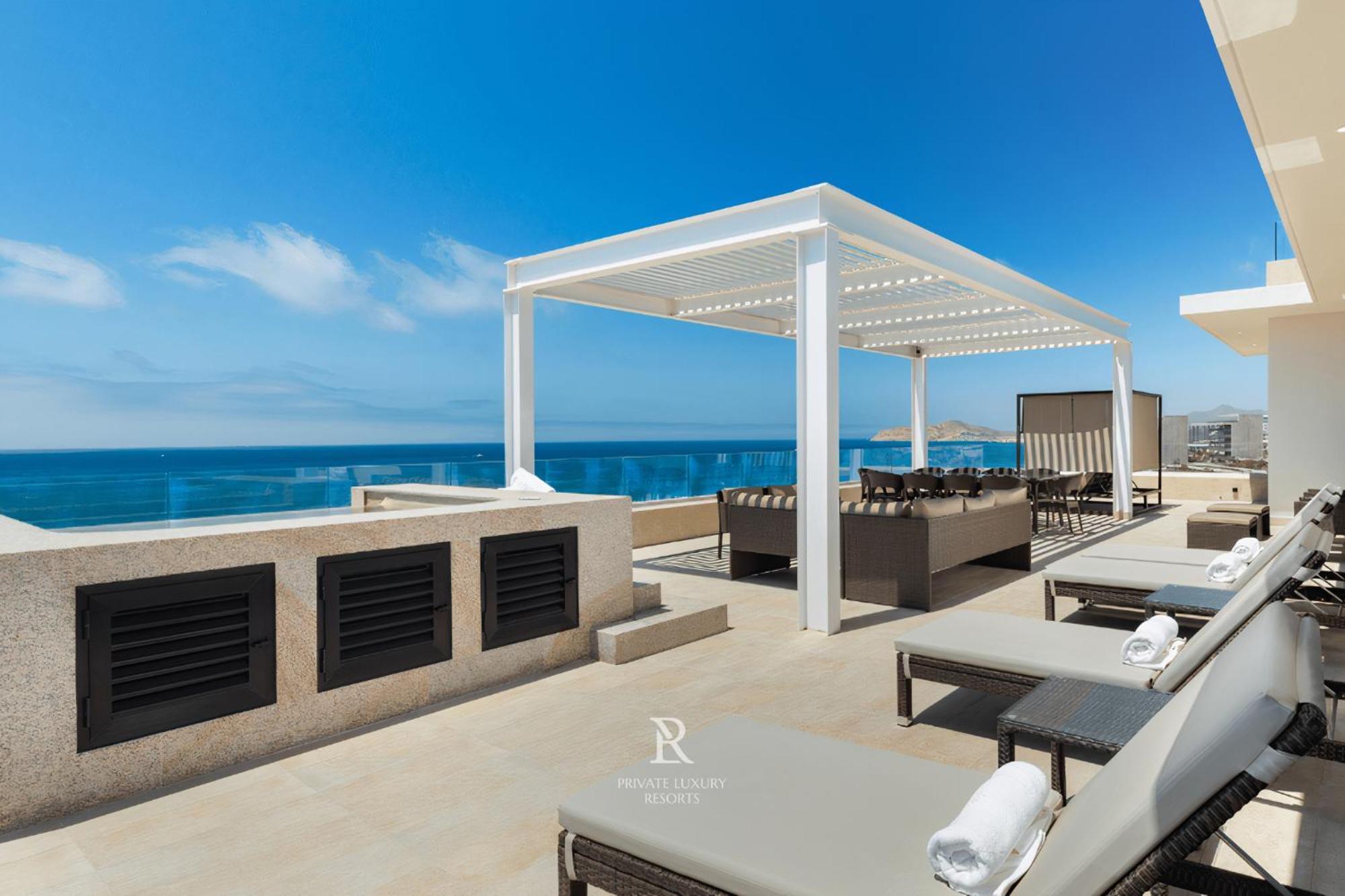 Three Bdr Penthouse Ocean Front-villa La Valencia *
