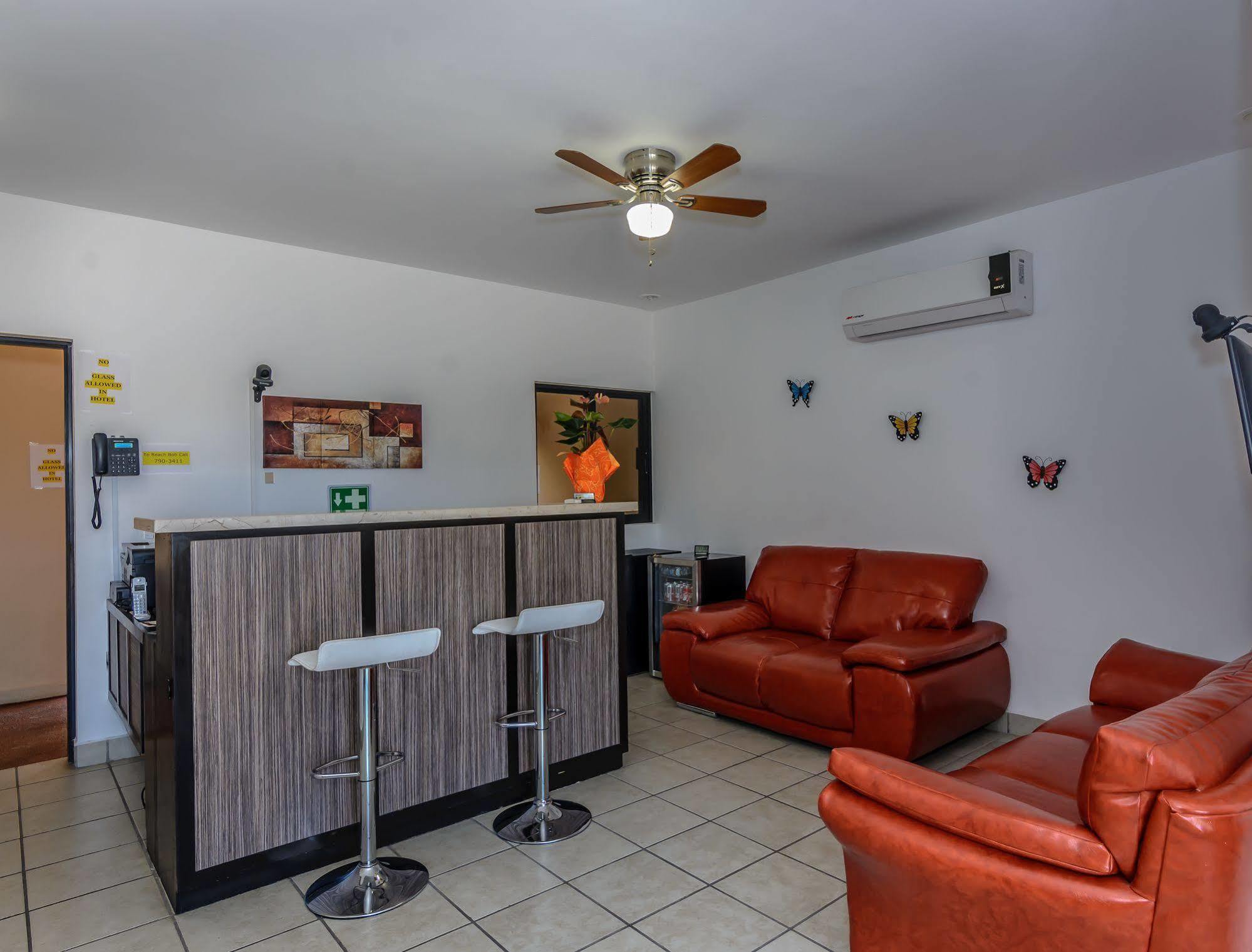 One Of A Kind Cabo Family Unit Aparthotel 3*